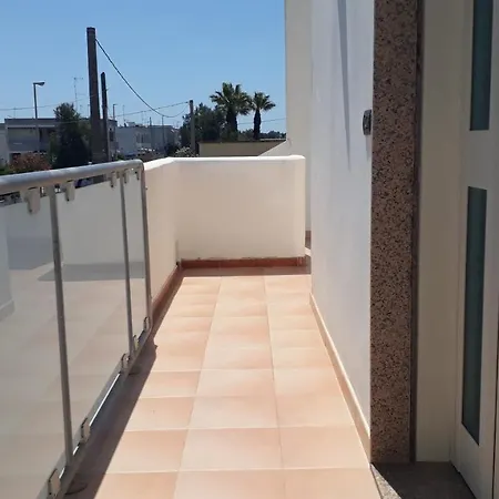 Apartmán Charming Near The With A Terrace Parking Available, Pets